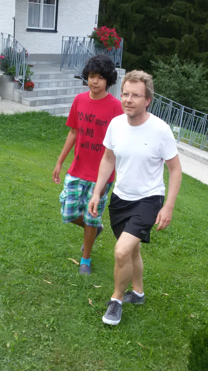 Ronin Russwurm in Frankenfels bei der Uroma 2015